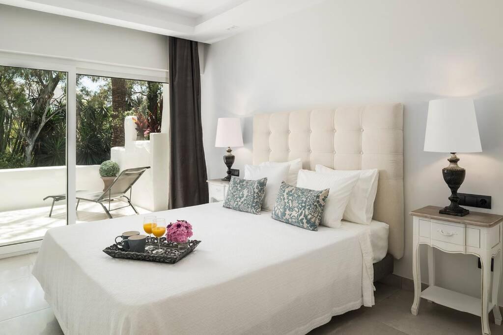 Puerto Banus Beach/Alcazaba Apartment มาร์เบยา ภายนอก รูปภาพ